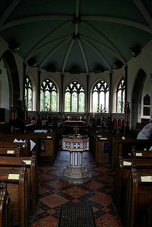 Moreton - The Nave
